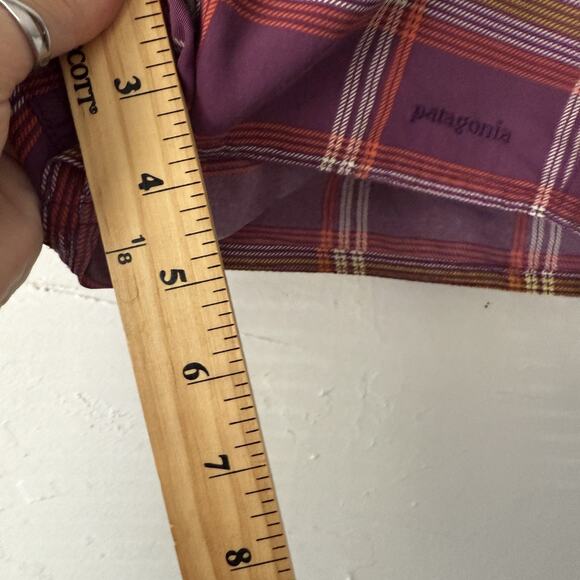 Patagonia Board Shorts Womens 4 Purple Plaid Swim Trunks Nylon Quick Dry Surf - Picture 5 of 7